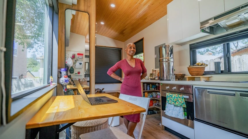 Cenově dostupný malý dům s chytrým designem pro sólo maminky